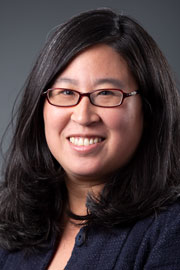 Karen Hsu Blatman，过敏和临床免疫学专家.